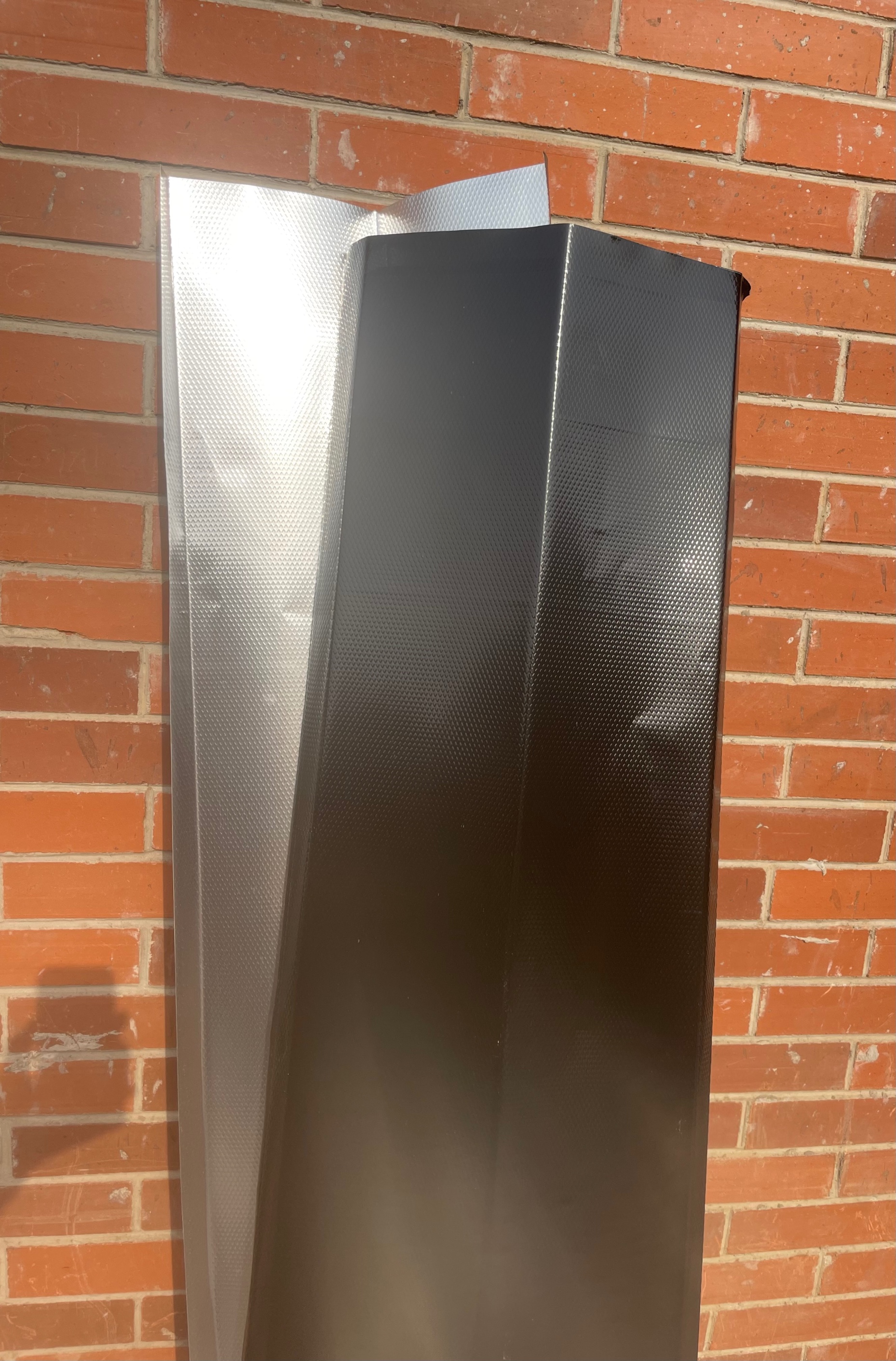 Ridges Black (Aluminum)